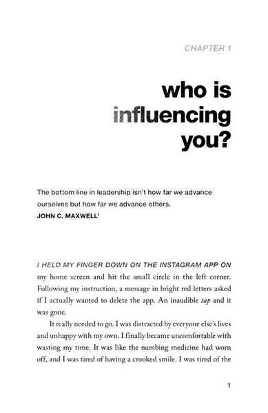 Who Are You Following?: Pursuing Jesus in a Social-Media Obsessed World by Sadie Robertson Huff (Softcover)